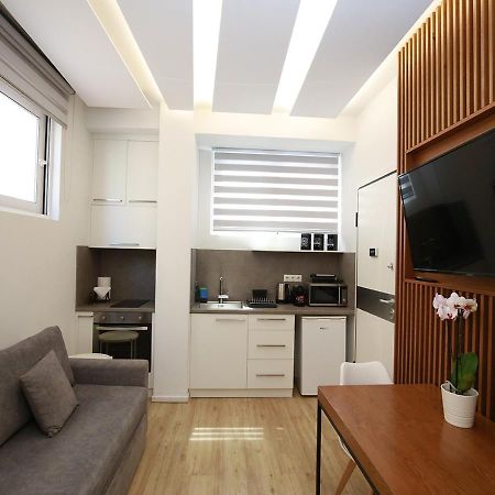 Emily In Athens - Central Modern Flat Syntagma E4 Екстериор снимка