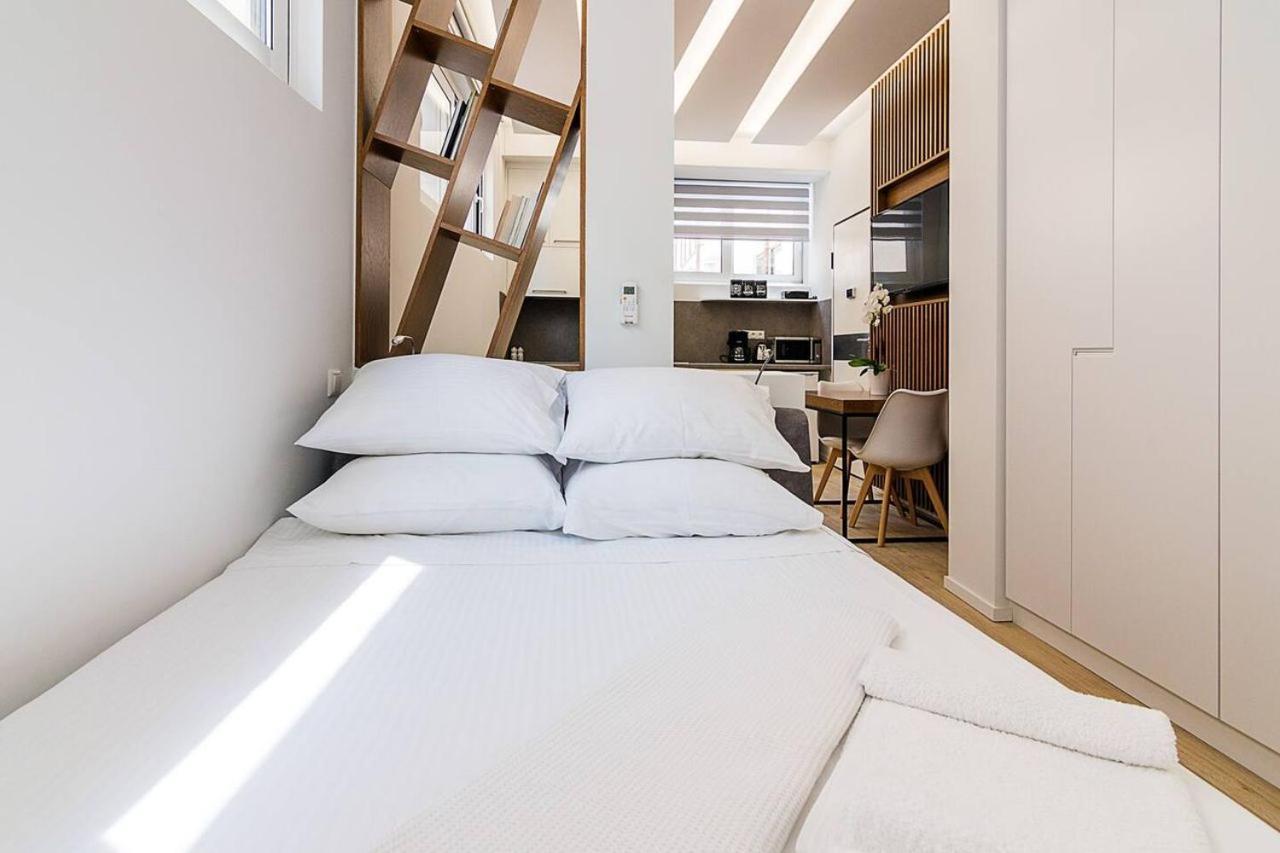 Emily In Athens - Central Modern Flat Syntagma E4 Екстериор снимка