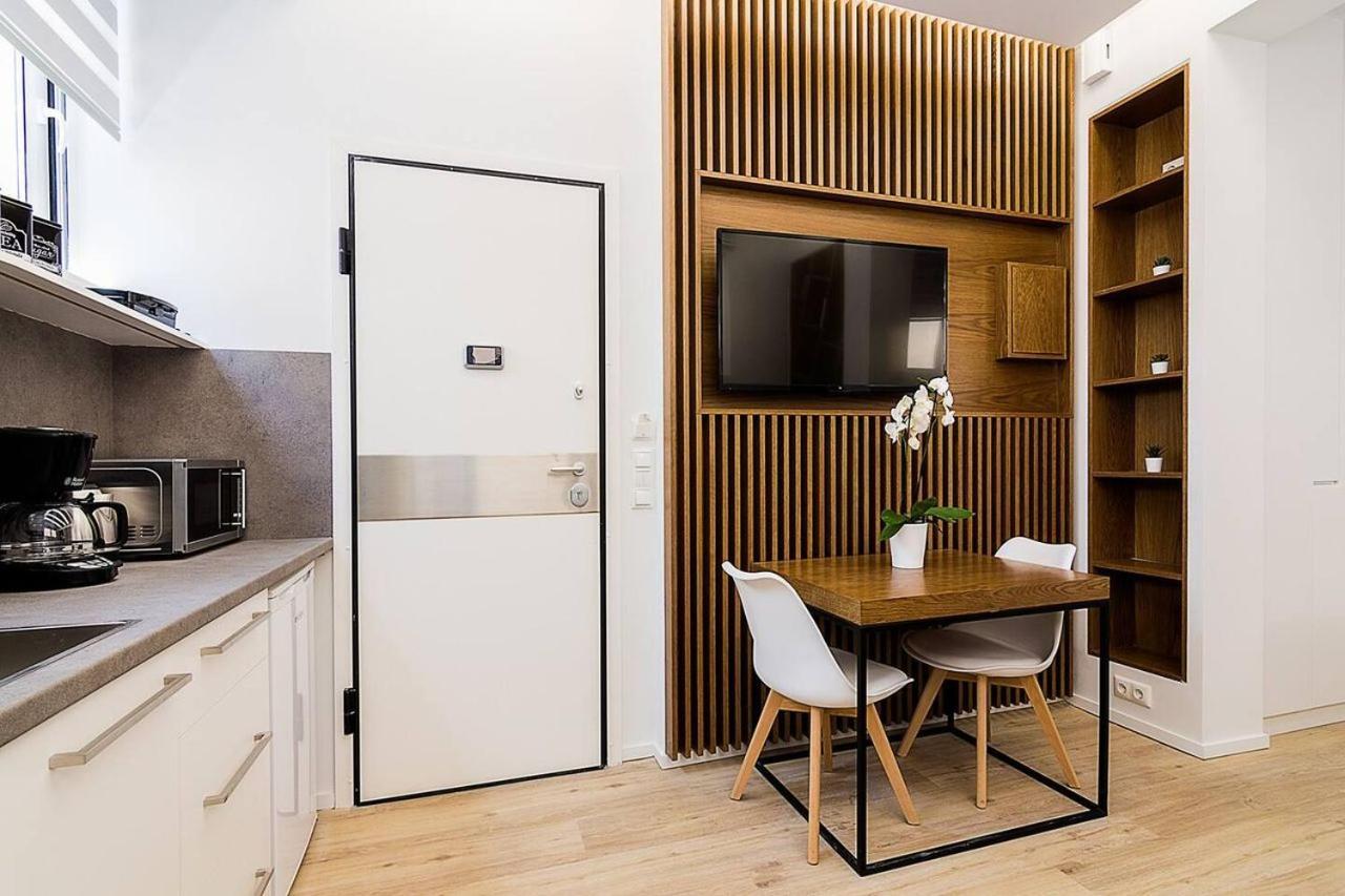Emily In Athens - Central Modern Flat Syntagma E4 Екстериор снимка