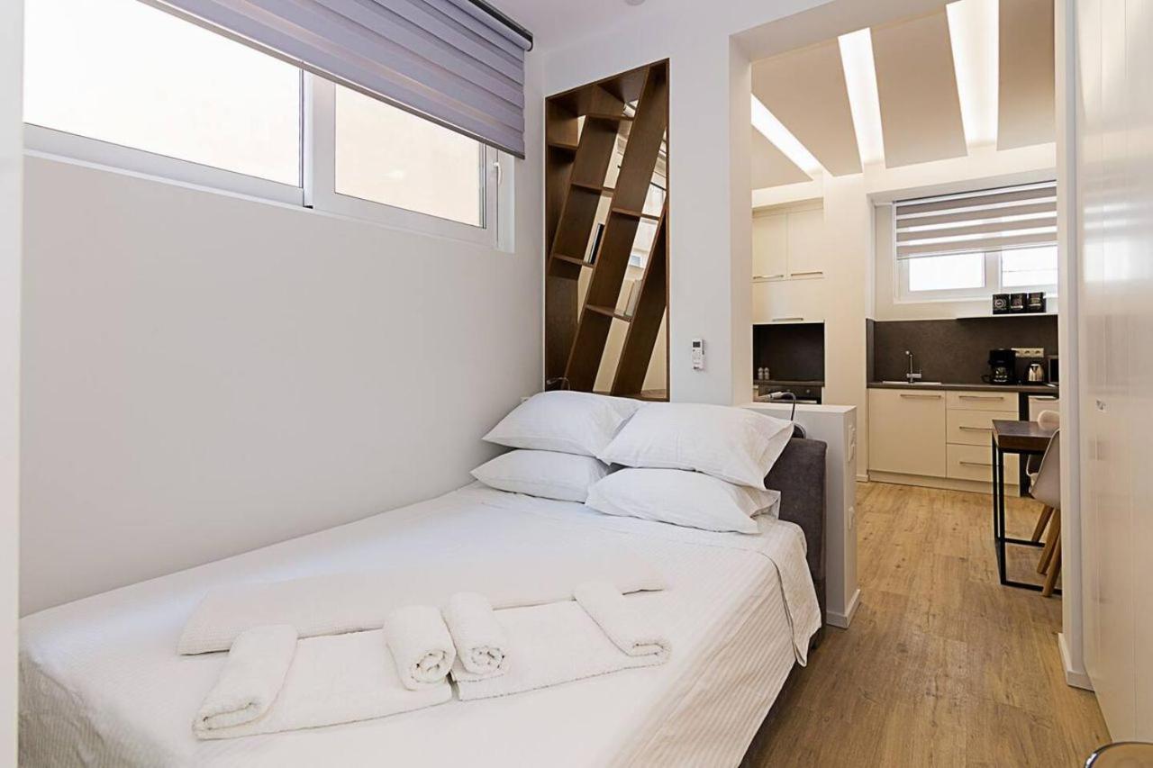 Emily In Athens - Central Modern Flat Syntagma E4 Екстериор снимка
